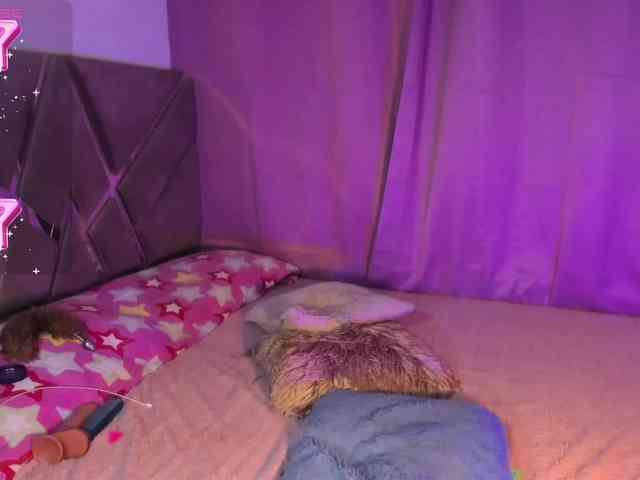 Ale-goodees Live Webcam on BongaCams