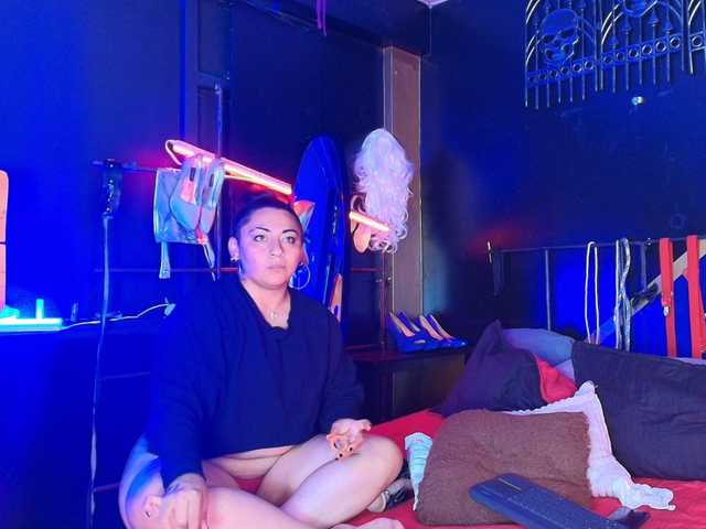 YiingandYang's BongaCams show and profile