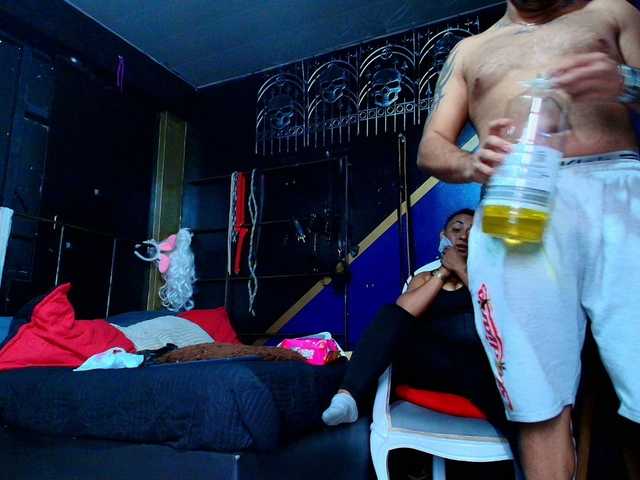 YiingandYang's BongaCams show and profile