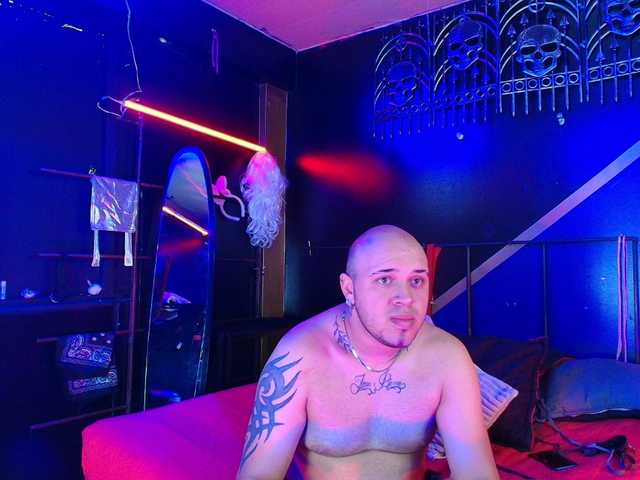 YiingandYang's BongaCams show and profile