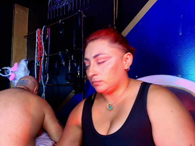 YiingandYang's BongaCams show and profile