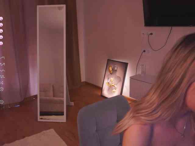 Blond-Whine webcam