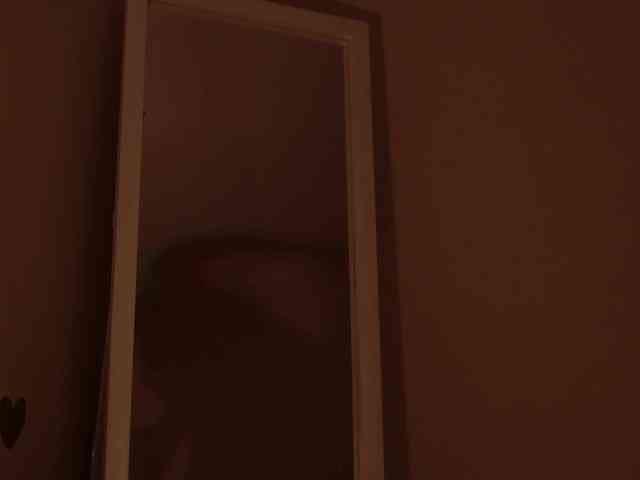 Blond-Whine Live Webcam on BongaCams