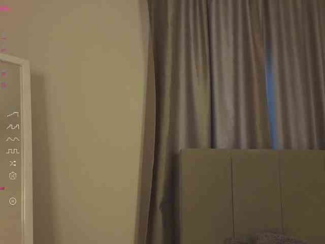 Blond-Whine webcam