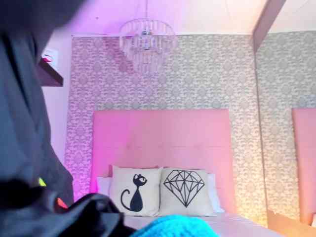 Maddy-Norton webcam