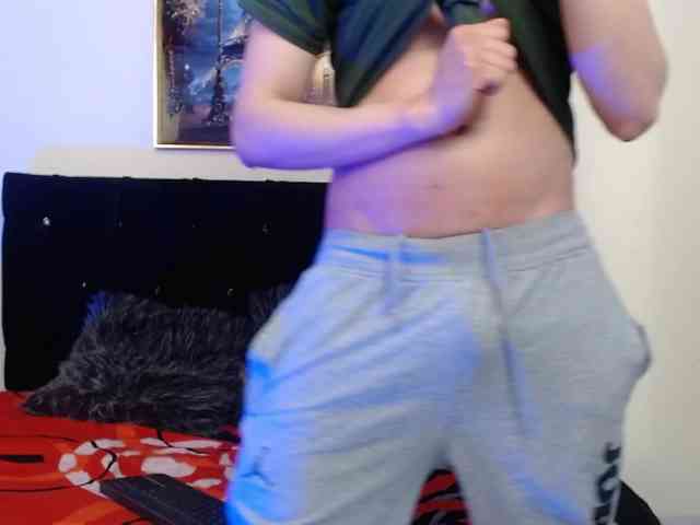 Jameescoock Live Webcam on BongaCams