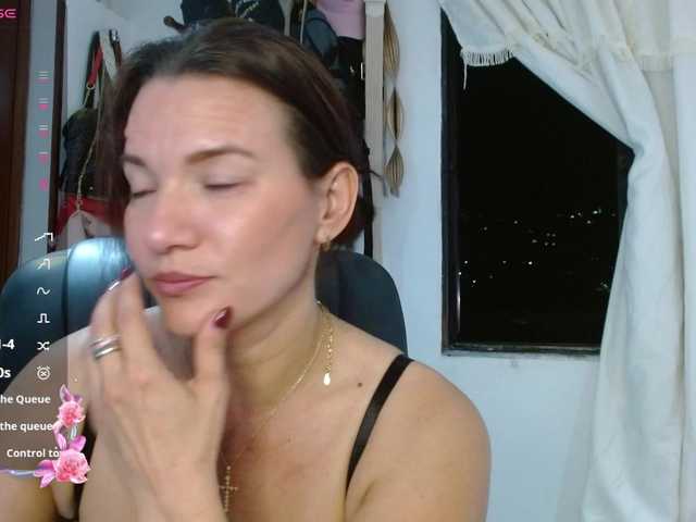 Briggiteskyangels's BongaCams show and profile