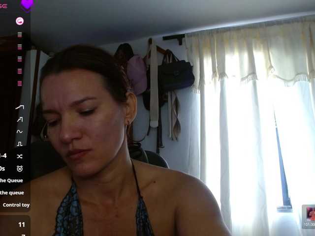 Briggiteskyangels's BongaCams show and profile