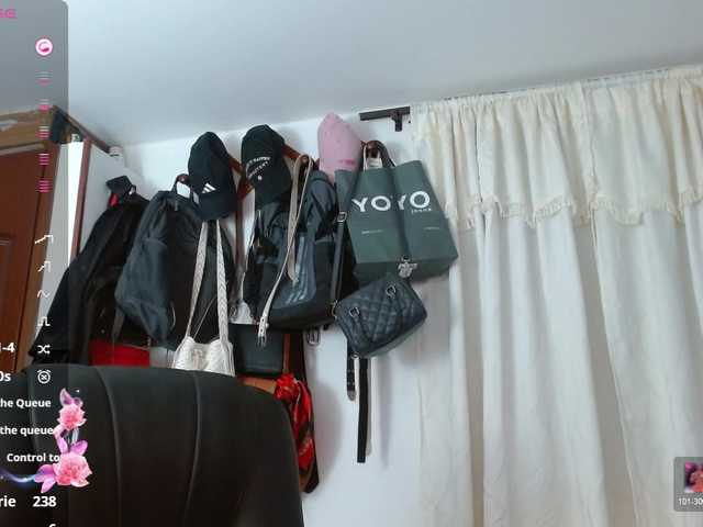 Briggiteskyangels's BongaCams show and profile