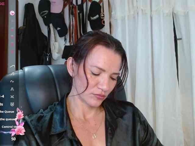 Briggiteskyangels webcam