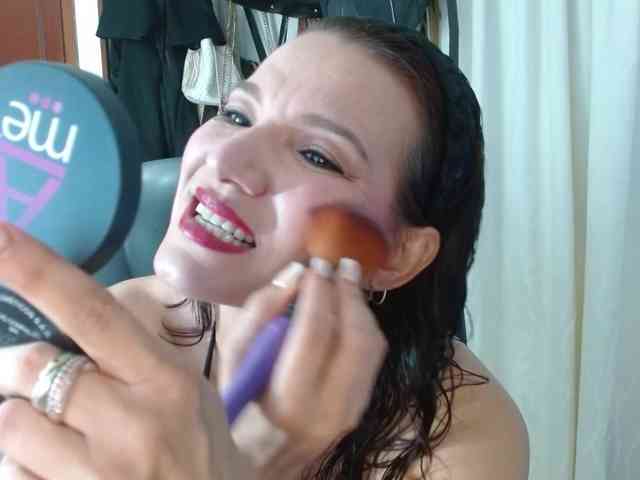 Briggiteskyangels webcam