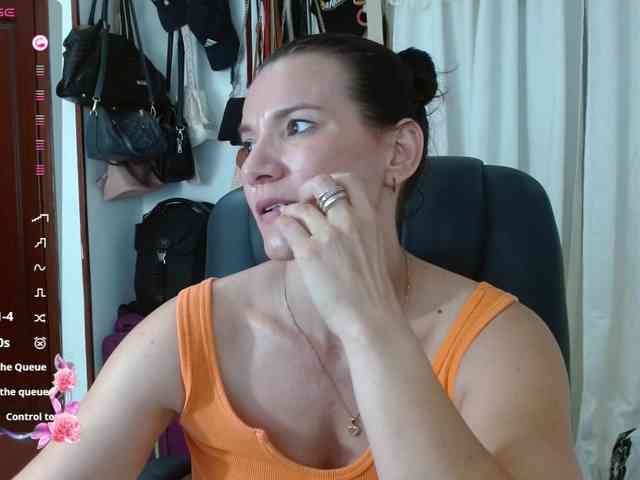 Briggiteskyangels webcam