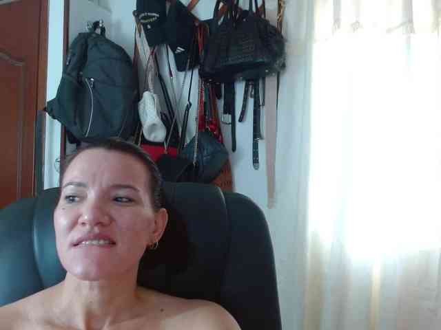 Briggiteskyangels webcam
