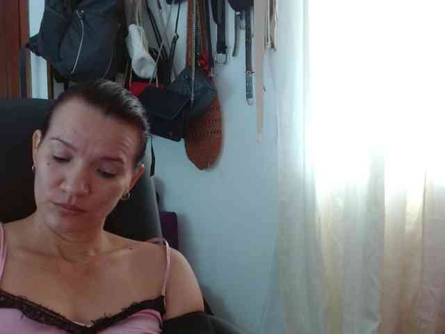 Briggiteskyangels webcam