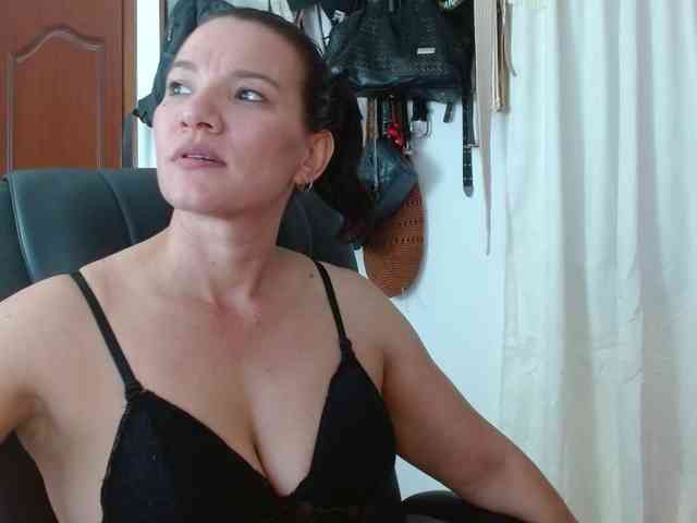 Briggiteskyangels webcam