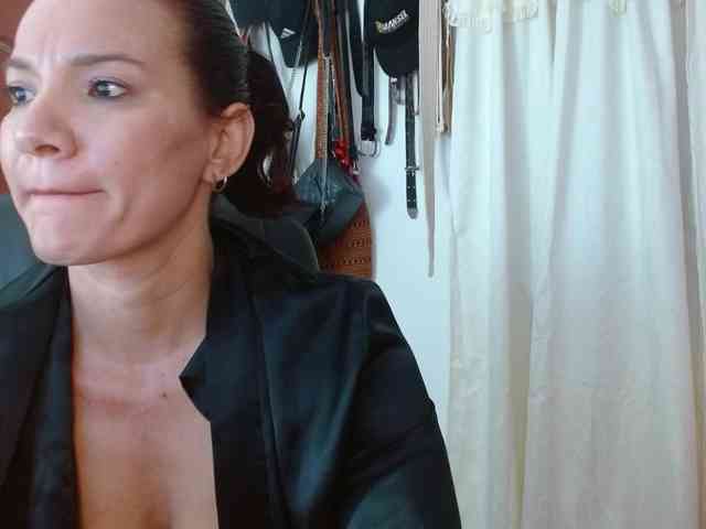Briggiteskyangels webcam