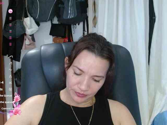 Briggiteskyangels webcam