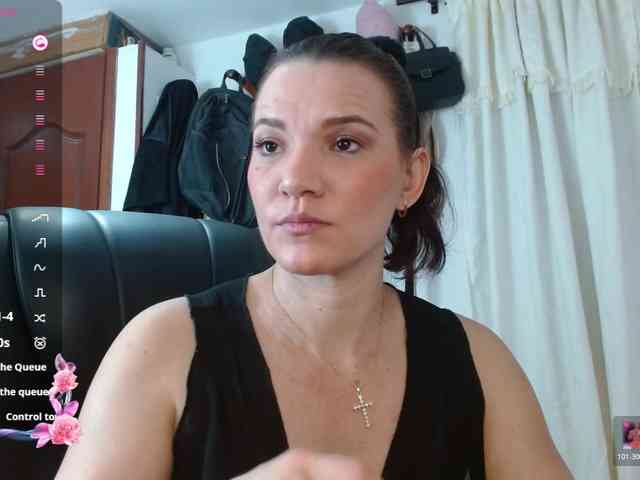 Briggiteskyangels webcam