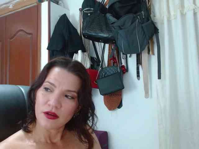 Briggiteskyangels webcam