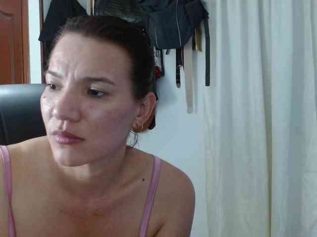 Briggiteskyangels webcam