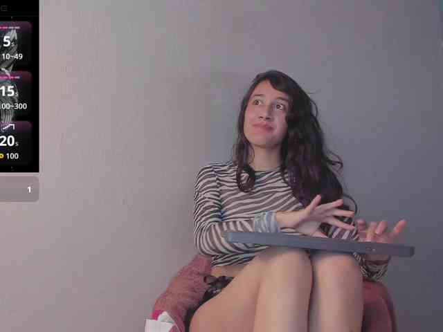 Lucy-BlueSea webcam