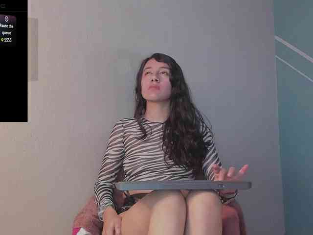 Lucy-BlueSea webcam
