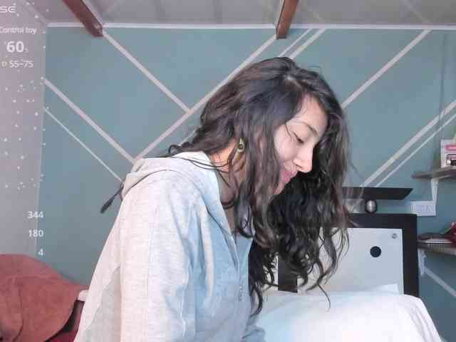 Lucy-BlueSea webcam