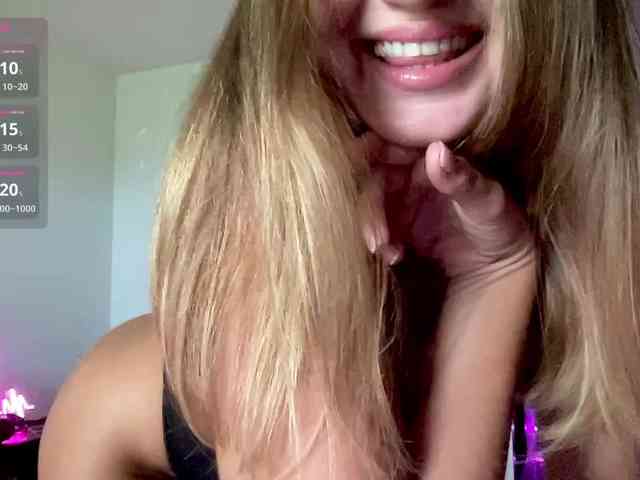 -Lucy- webcam