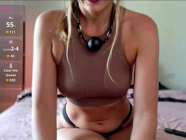 SweetLucyX webcam