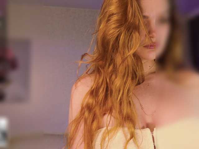 STemptation's BongaCams show and profile