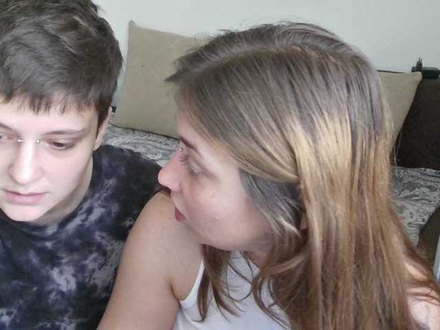 Sex chat gratuit in direct cu Aliens4twenty pe BongaCams
