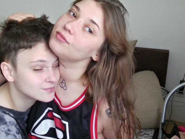 Sex chat gratuit in direct cu Aliens4twenty pe BongaCams
