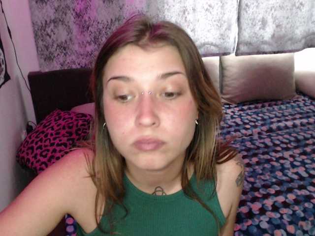 Aliens4twenty Live Webcam on BongaCams