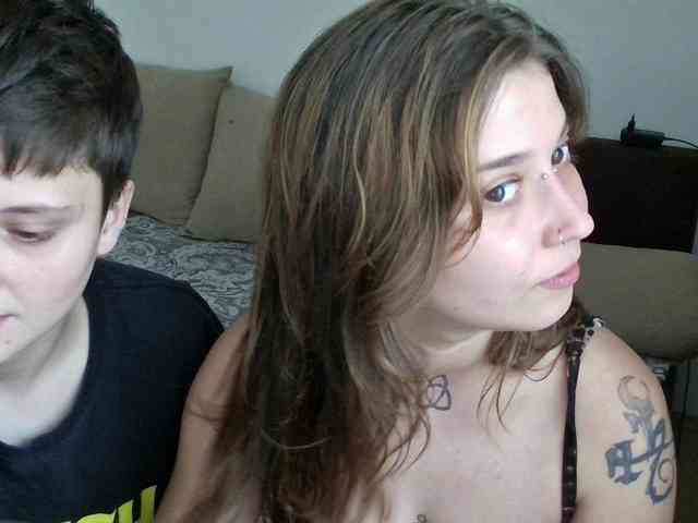 Aliens4twenty webcam