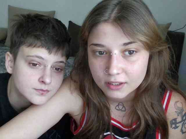 Модель: Aliens4twenty