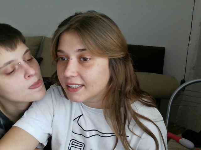 Aliens4twenty webcam