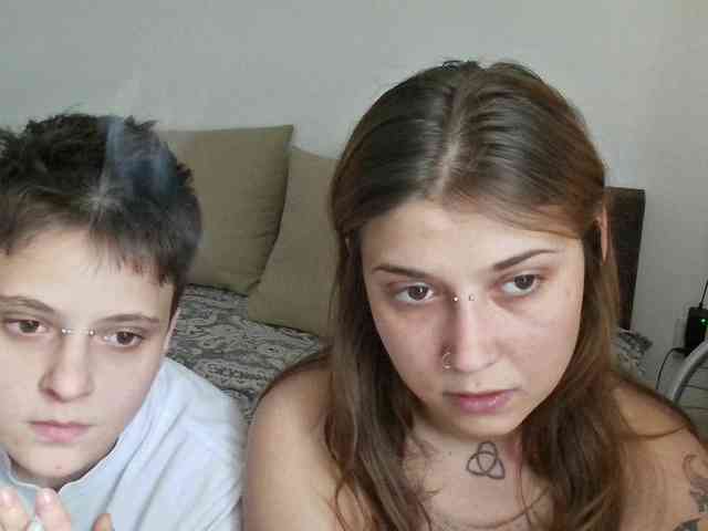 real webcam sex Aliens4twenty