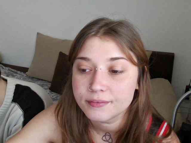 nude live chatroom Aliens4twenty