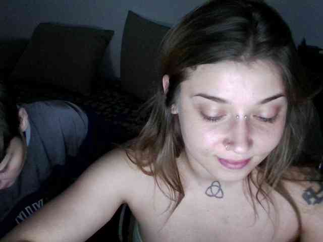 Aliens4twenty webcam