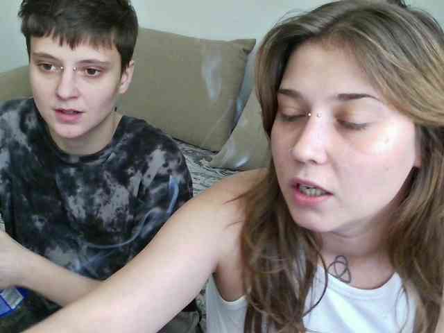 Aliens4twenty webcam