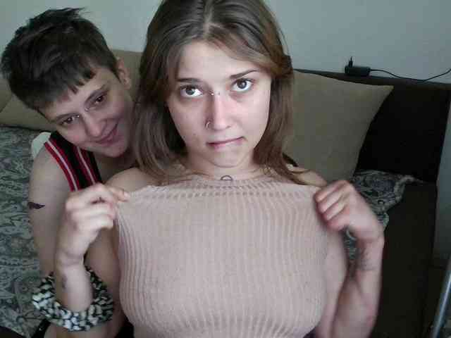 Aliens4twenty webcam