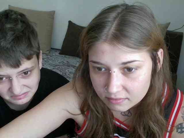 Aliens4twenty webcam