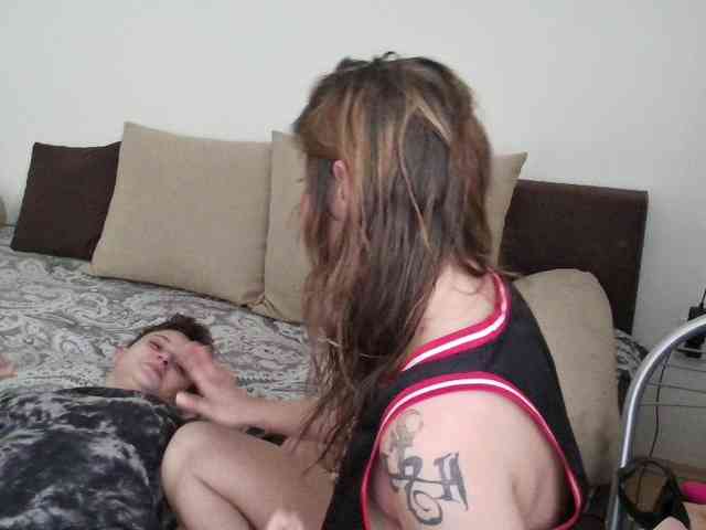 Aliens4twenty webcam