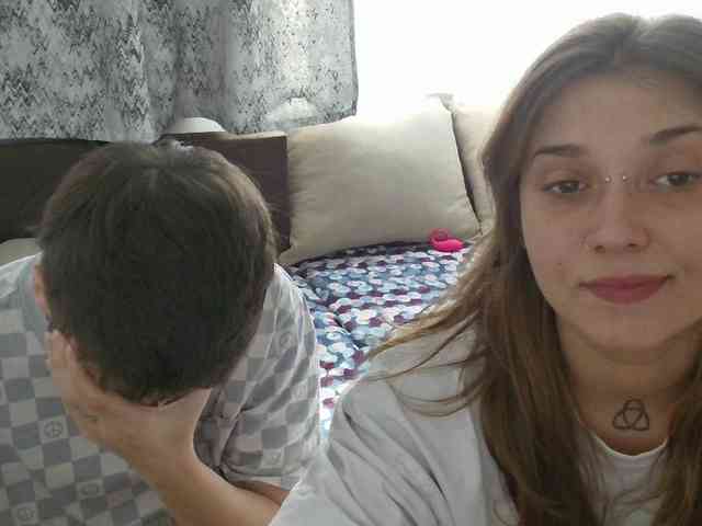 Aliens4twenty webcam