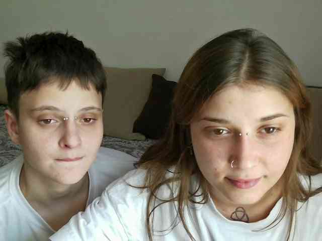 Модель: Aliens4twenty