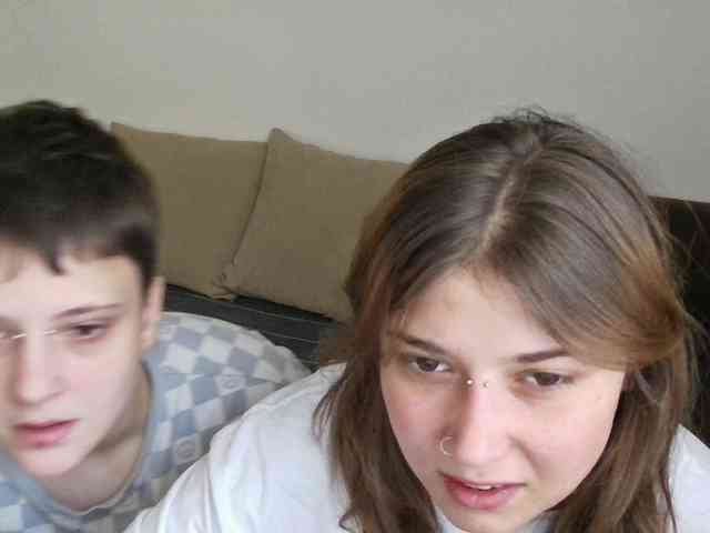 Aliens4twenty webcam