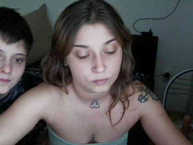 Aliens4twenty webcam