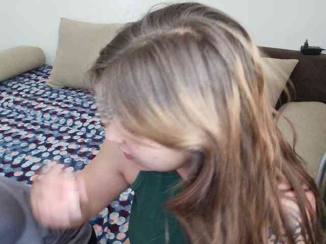 Aliens4twenty webcam