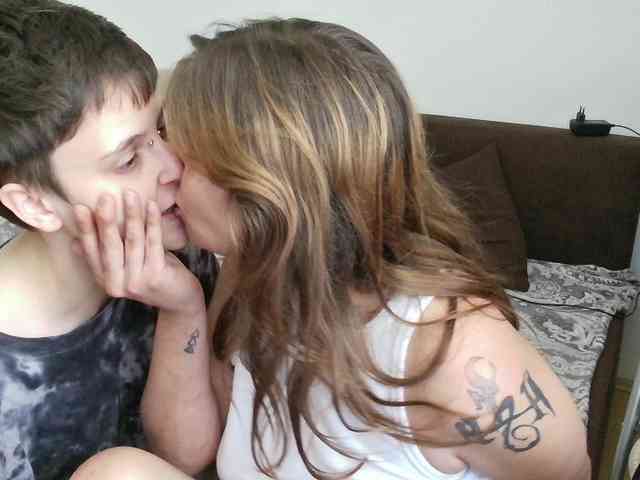 Aliens4twenty webcam