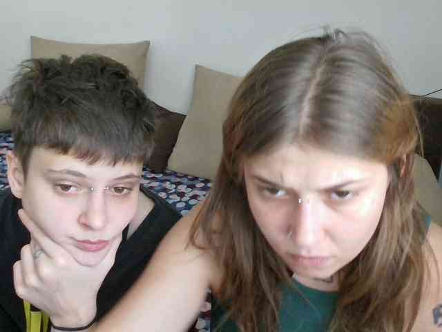 Aliens4twenty webcam